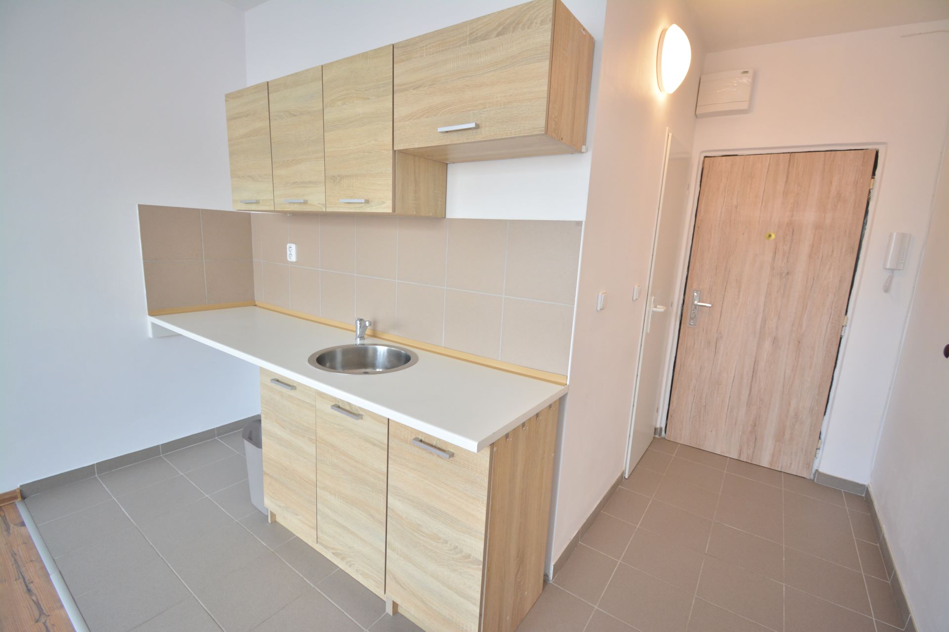 Nájem byt 1+kk Nové Sedlo