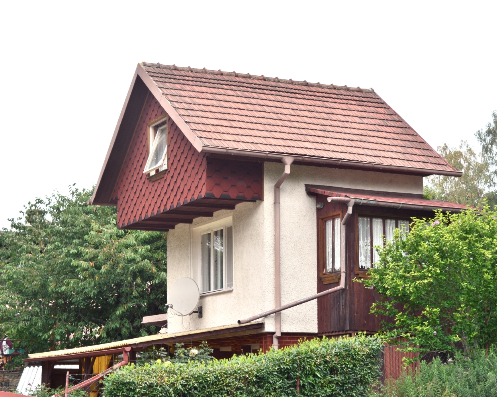 Prodáno chata Podhrad