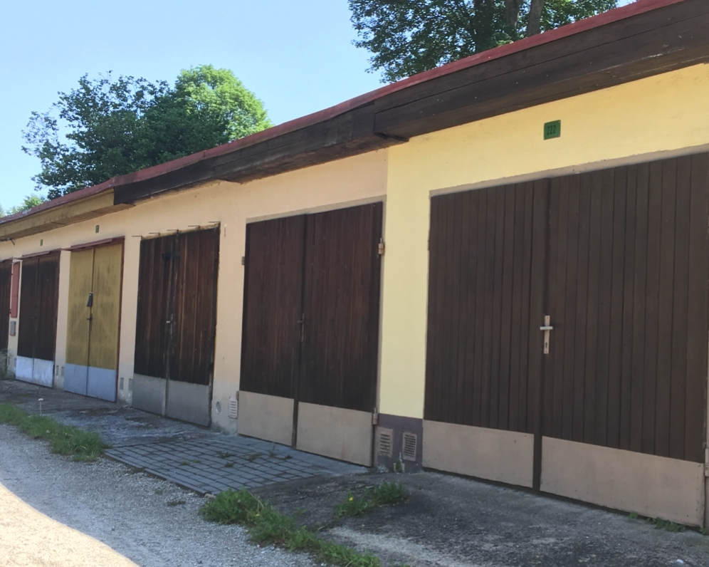 Prodáno garáž Kraslice