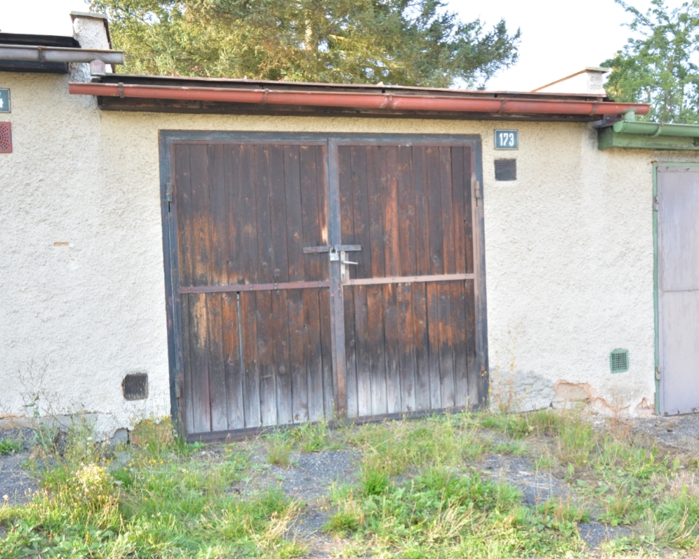 Prodáno garáž Toužim